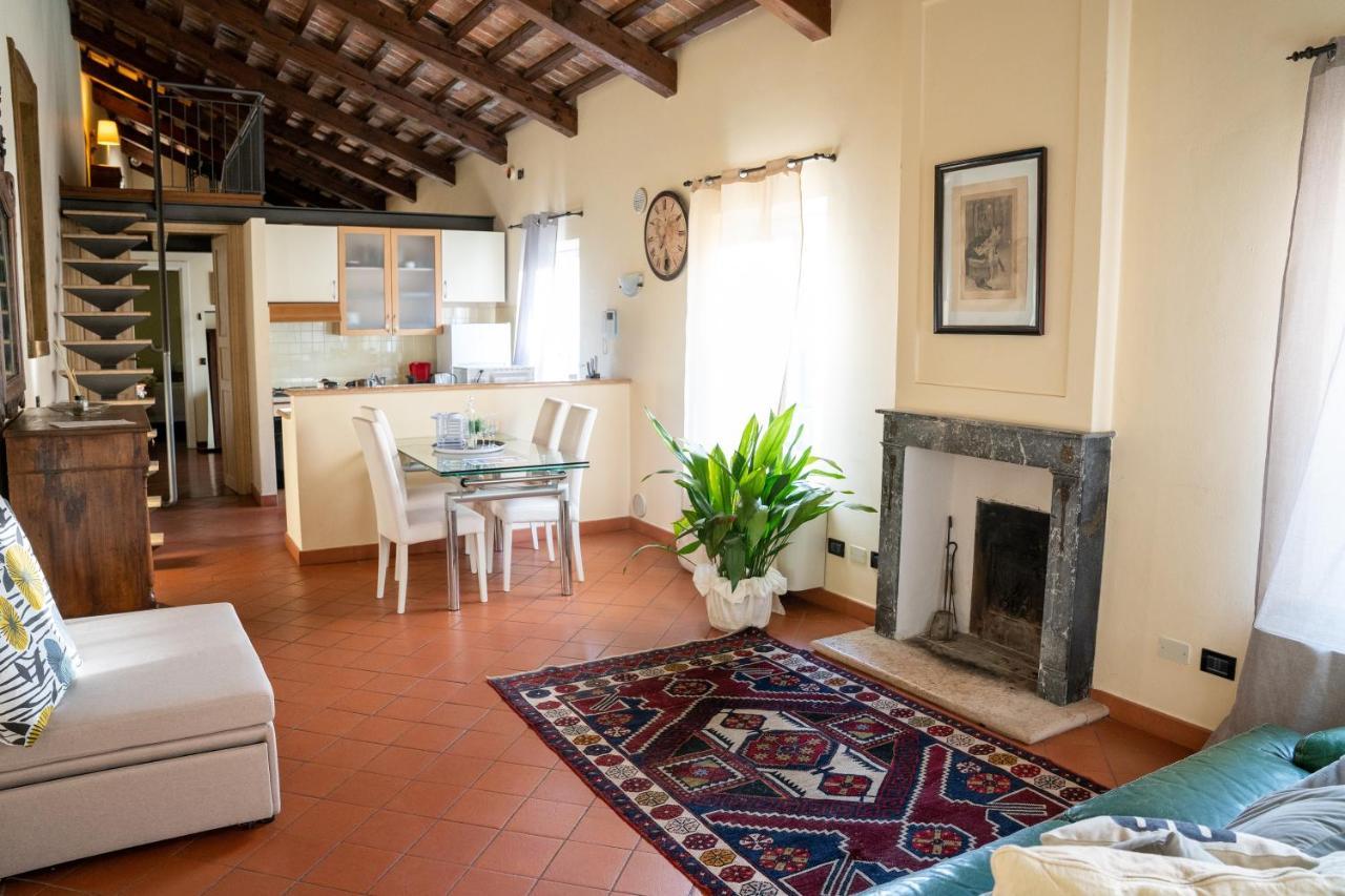 Loveflat A Pochi Passi Dal Castello Estense Ferrara Exterior photo