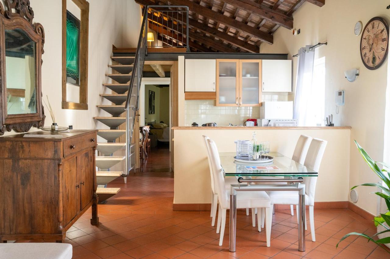 Loveflat A Pochi Passi Dal Castello Estense Ferrara Exterior photo