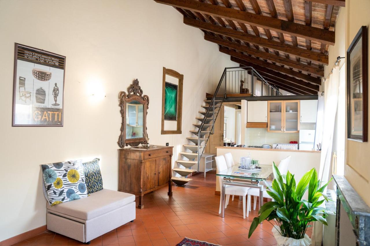 Loveflat A Pochi Passi Dal Castello Estense Ferrara Exterior photo