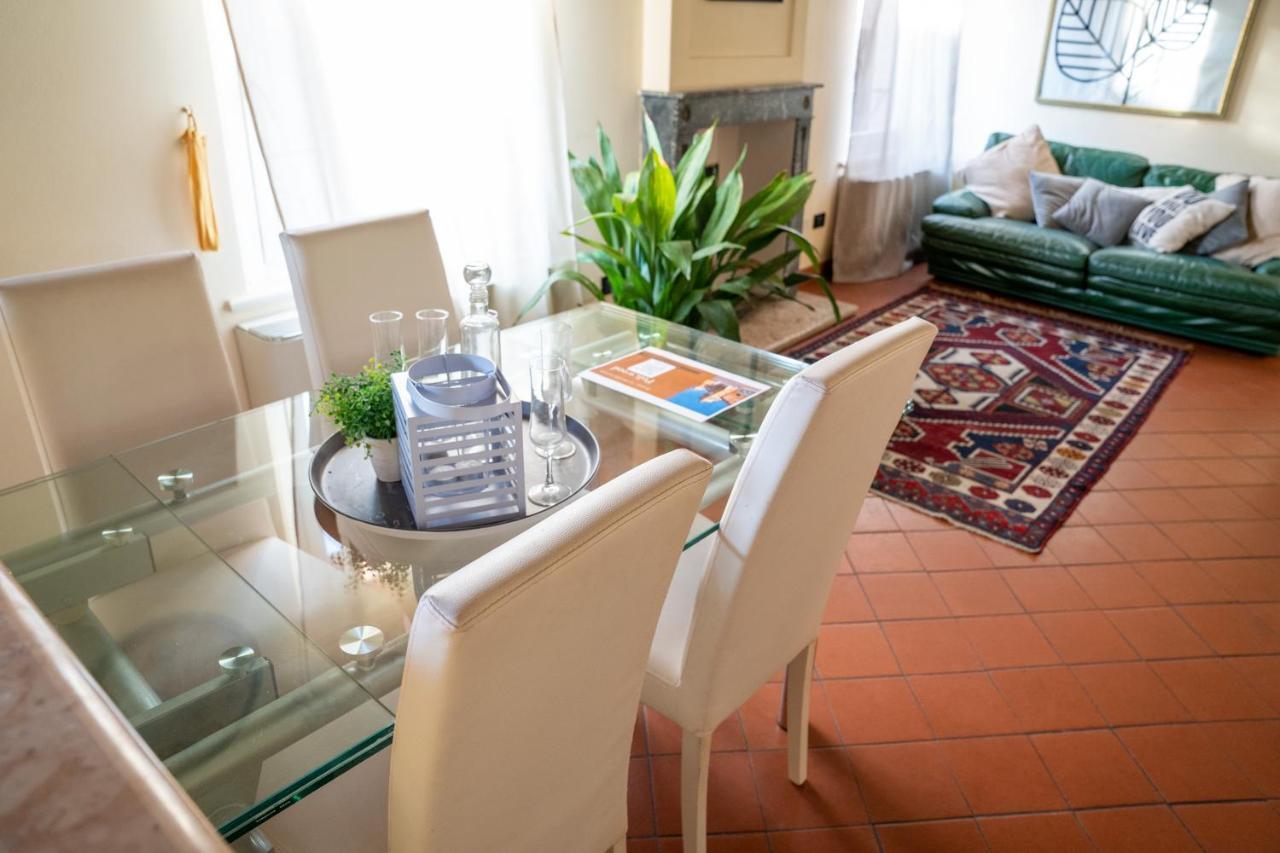 Loveflat A Pochi Passi Dal Castello Estense Ferrara Exterior photo