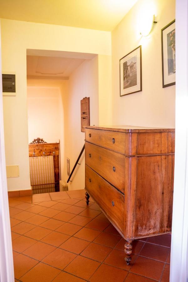 Loveflat A Pochi Passi Dal Castello Estense Ferrara Exterior photo